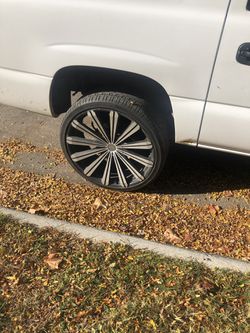 Elure 26” rims with tires