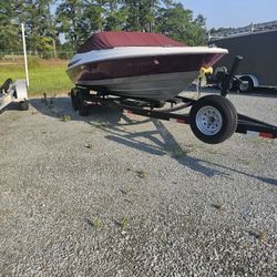 1996 Maxum 2100SR