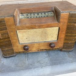 Crosley Radio 