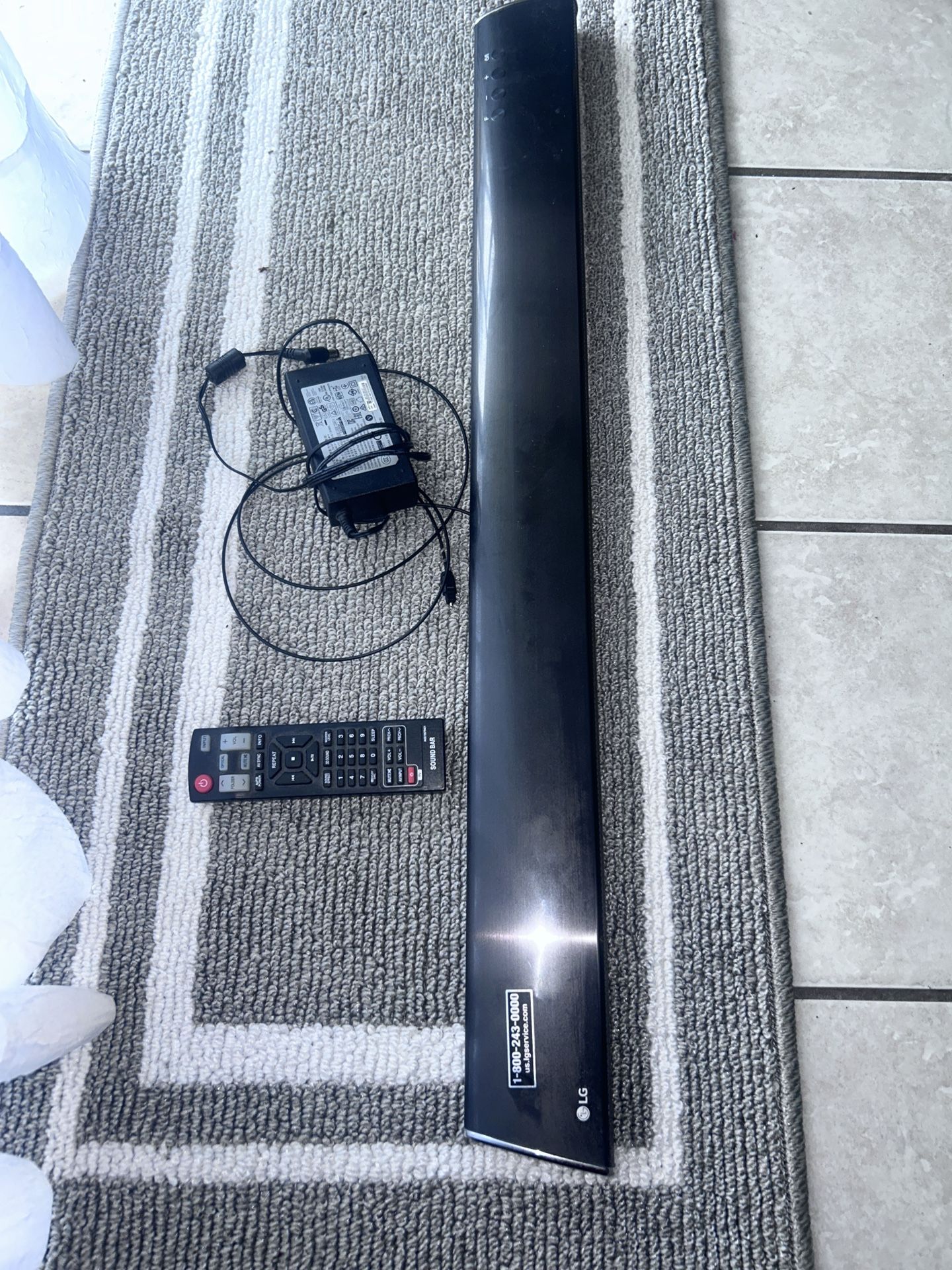 LG 320W Sound Bar