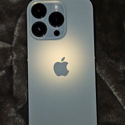 Iphone 14 Pro. Gold 