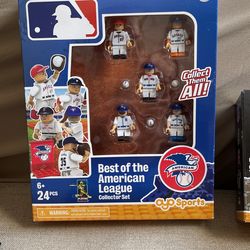 MLB Baseball Collector Set