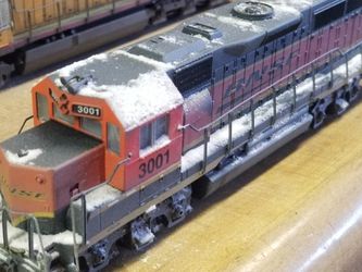 Ho Scale Custom Snow BNSf Train