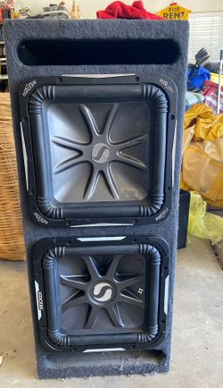 2 Kicker L7 12” subs w box