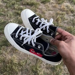 CDG Converse Low Black Sz7M / 9W