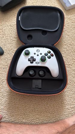 Power A Fusion Pro 2 controller for Xbox