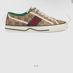 Gucci Women Shoe Size 5