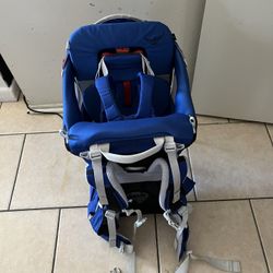 Baby hiking carrier