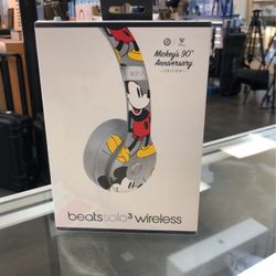 Beats Solo 3 Wireless Headphones Mickeys 90th Anniversary