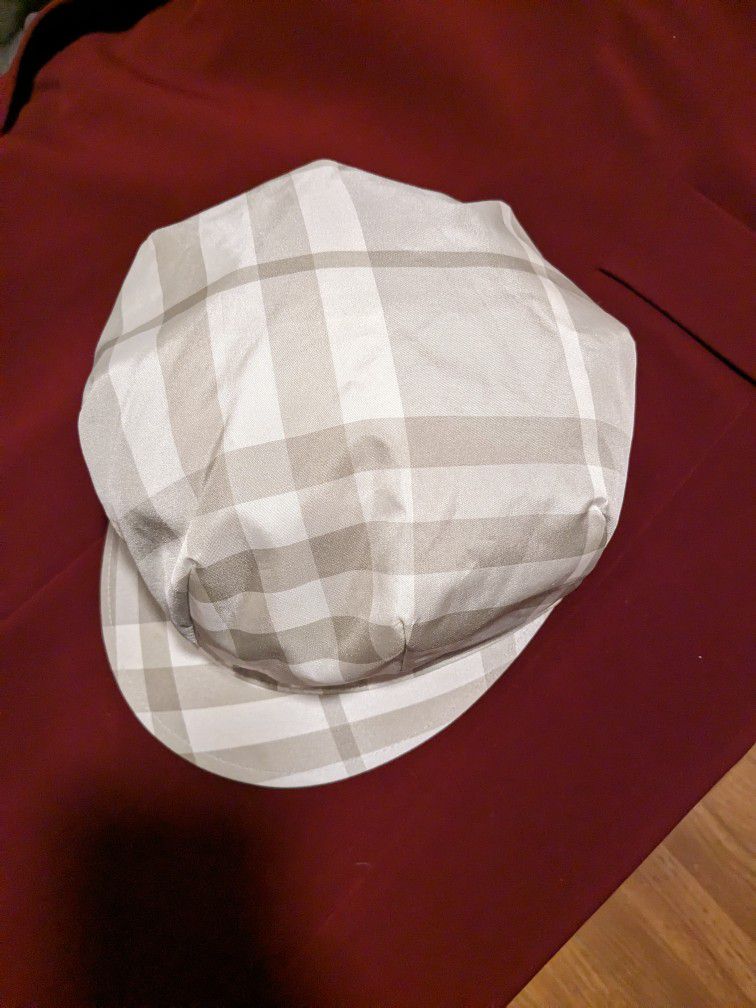 Authentic Burberry Iconic House Check Pageboy Cap Perfect Condition