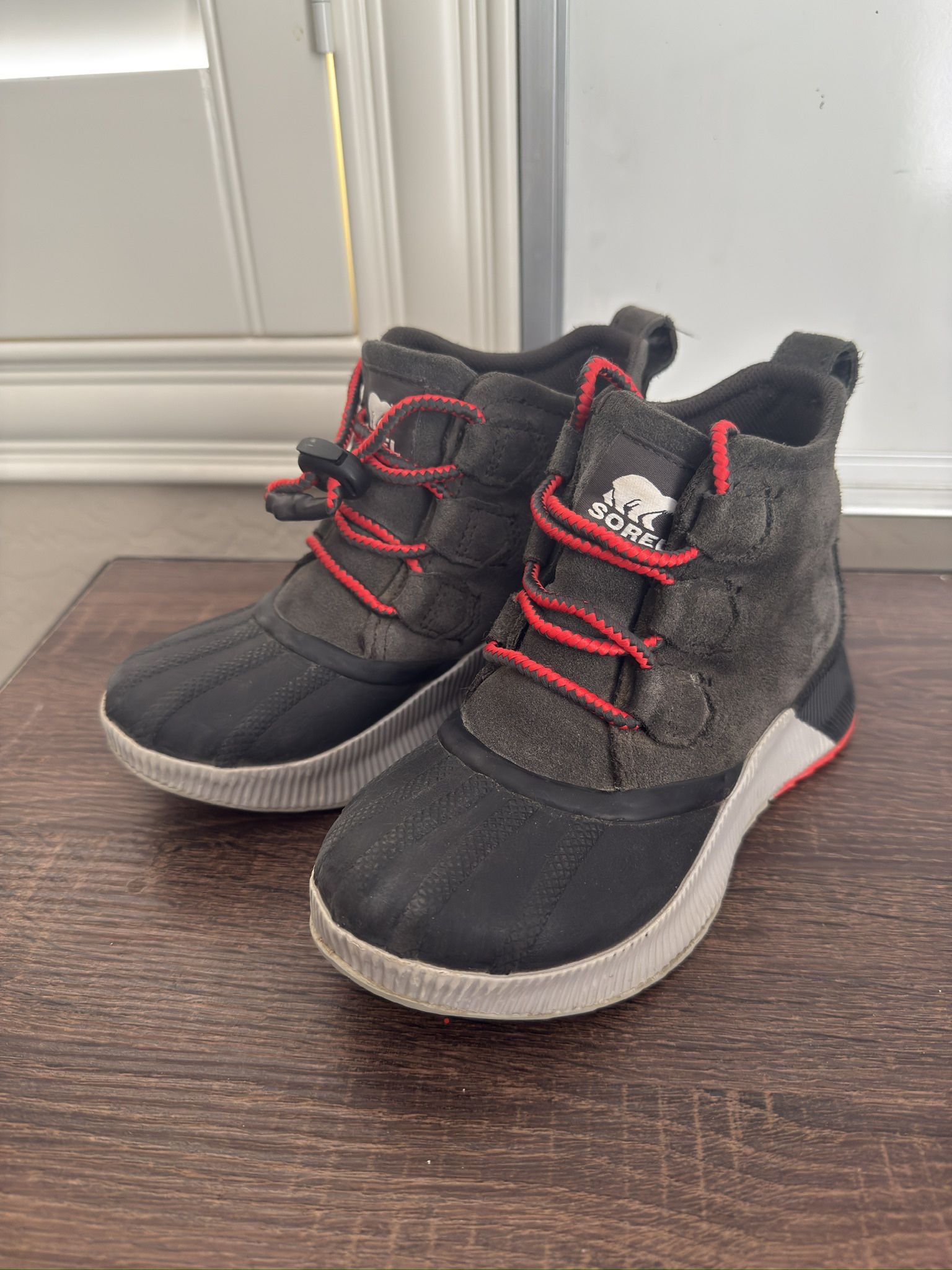 Sorel Out-and-About Boots - Youth Size 1