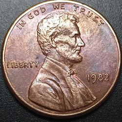1982 Philadelphia (Small Date 2.5g) Error Coin