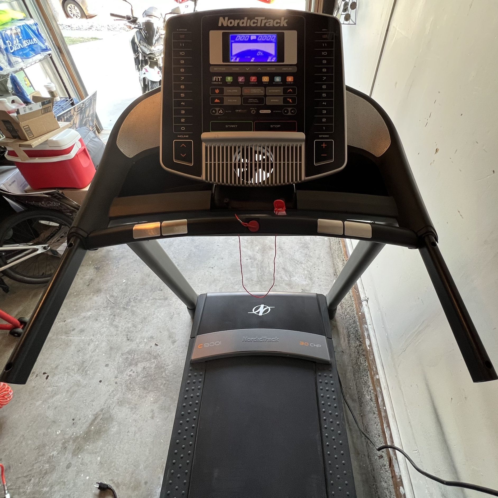 NordicTrack C900i Treadmill for Sale in Los Gatos CA OfferUp