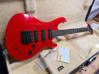 Gibson Q-3000 Ferarri Red Electric Guitar w Case SIGNED Steve Howe Hackett YES Asia