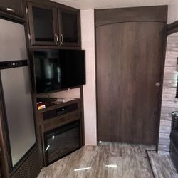 2020 Fifth Wheel Telluride 