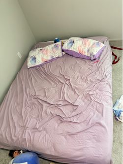 Queen mattress