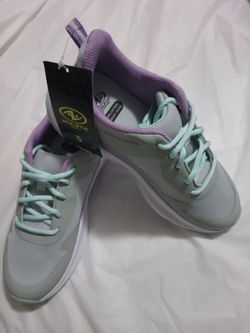 Athletic Works women's neakers Size 5