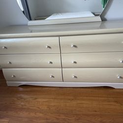 Neutral Tone Bedroom Set 