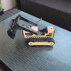 Tonka Truck Earth Mover 