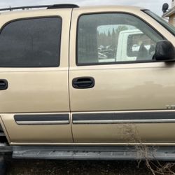 Chevy Truck Parts 99-06 Tahoe Silverado Yukon Sierra Avalanche