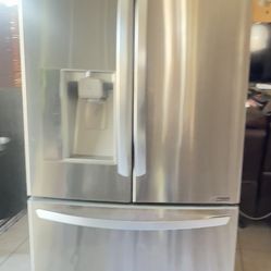 LG Refrigerator 