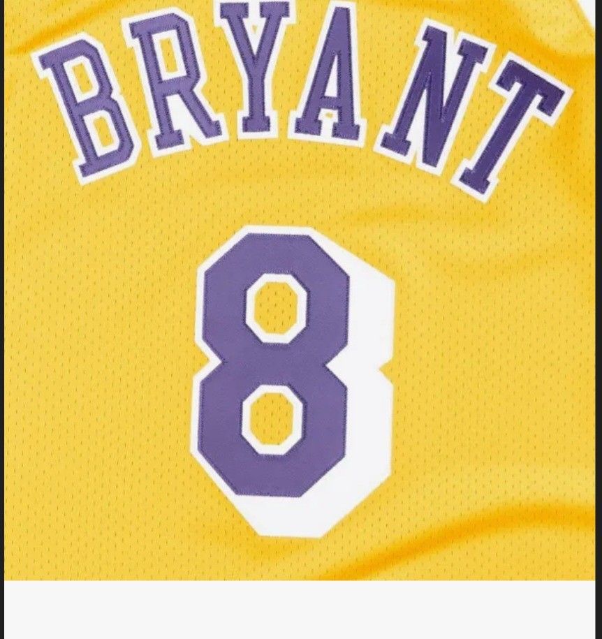 Koby Bryant Throwback MITCHELL & NESS