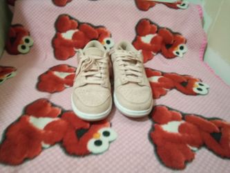 Nike Dunk Premium Baby Pink Sneakers Size 7.5 Women 