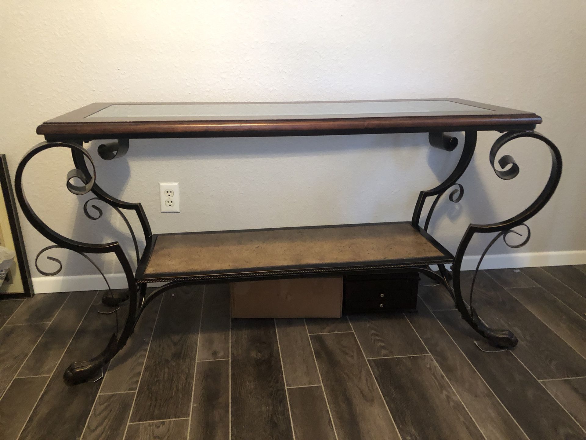 Console Table 