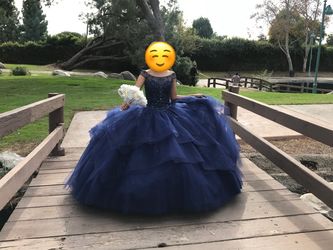 Beautiful royal blue quinceñera dress