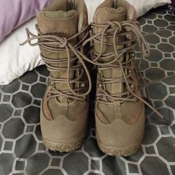 Wellco M760 Combat Hiker Boots Size 7 50 Dollars 