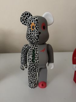 Bearbricks x atmos x Staple Pigeon 