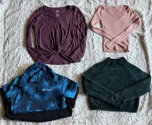 Junior clothing Bundle $5