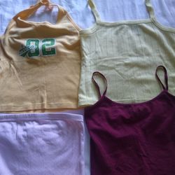 Junior Women's Tops