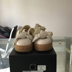 Pumas Size 6.5