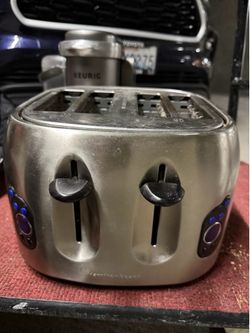 Kitchen Small Appliances: Electric Kettle, Waffle Maker, Toaster