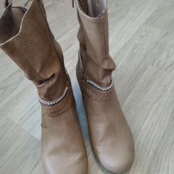 Size 5 Girl Boots