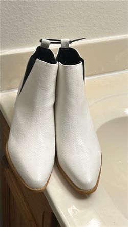 Woman boots