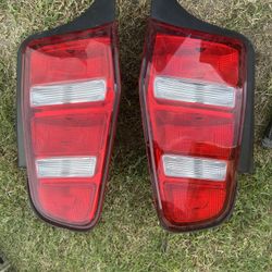 2010 Ford mustang GT Tail Lights 