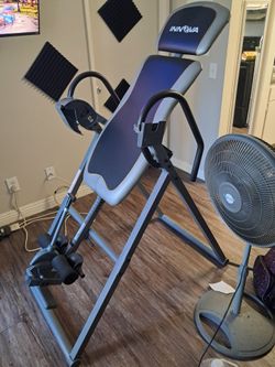 Inversion table