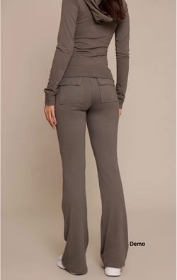 PrettyLittleThing Tall Low Rise Skinny Flare Trousers (UK14/Large)