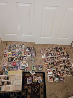 Sports cards lot: MLB, NBA, NFL