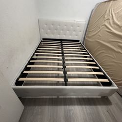 Queen Bed Frame And Nightstand 
