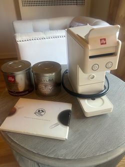 Illy espresso maker