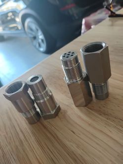 Oxygen sensor spacer adapter extension