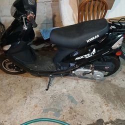 2020 49cc  2400 Mi $300