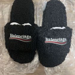 Balenciaga Slides Size 10.5