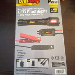 Jumper Box+/1000 Lumens Flashlight