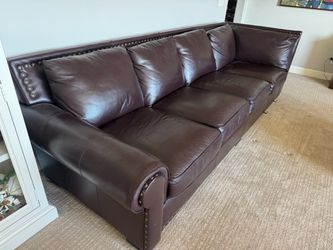 Leather sectional sofa
