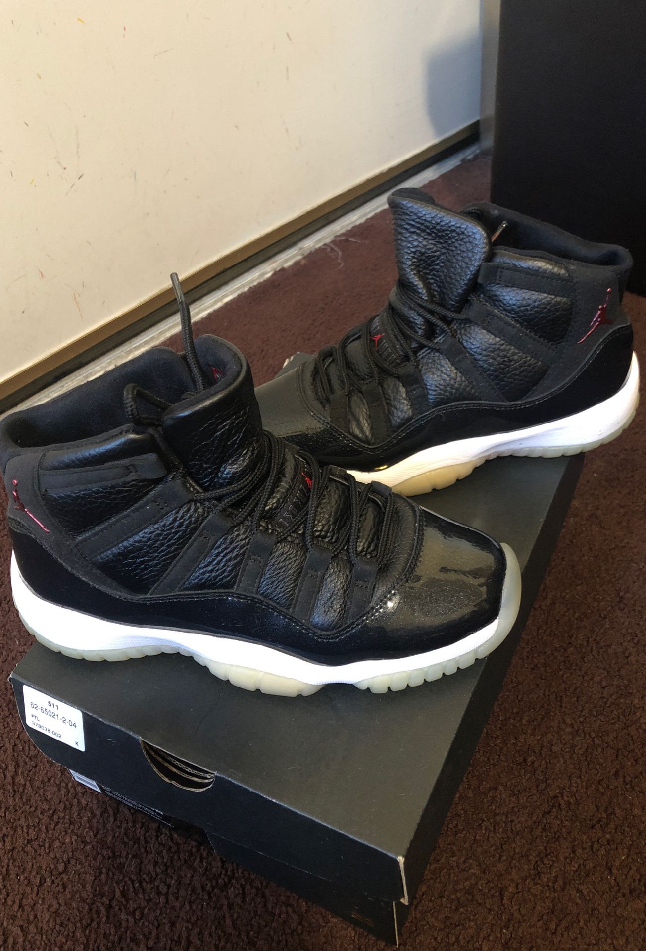 Jordan 11 retro size 4.5