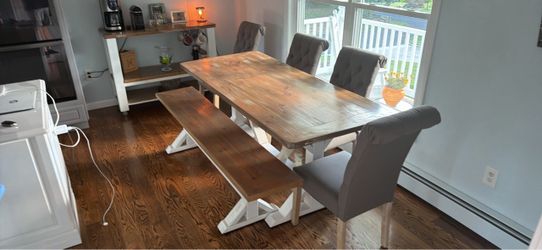 Kitchen table